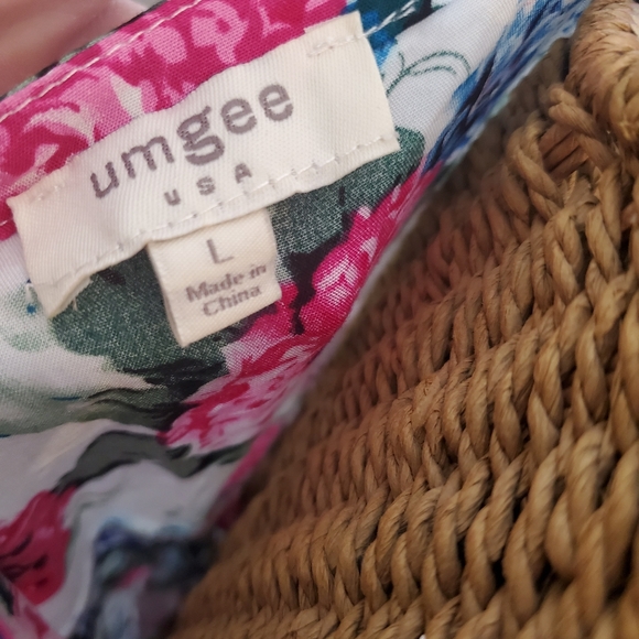 Dress - Picture 4 of 7